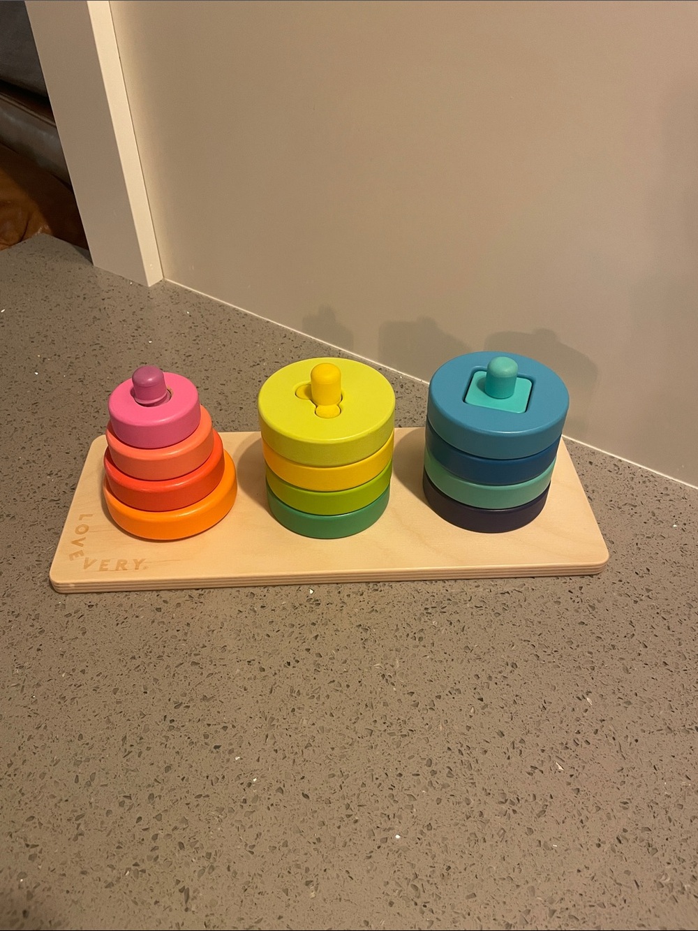 Lovevery Twist & Pivot Puzzle